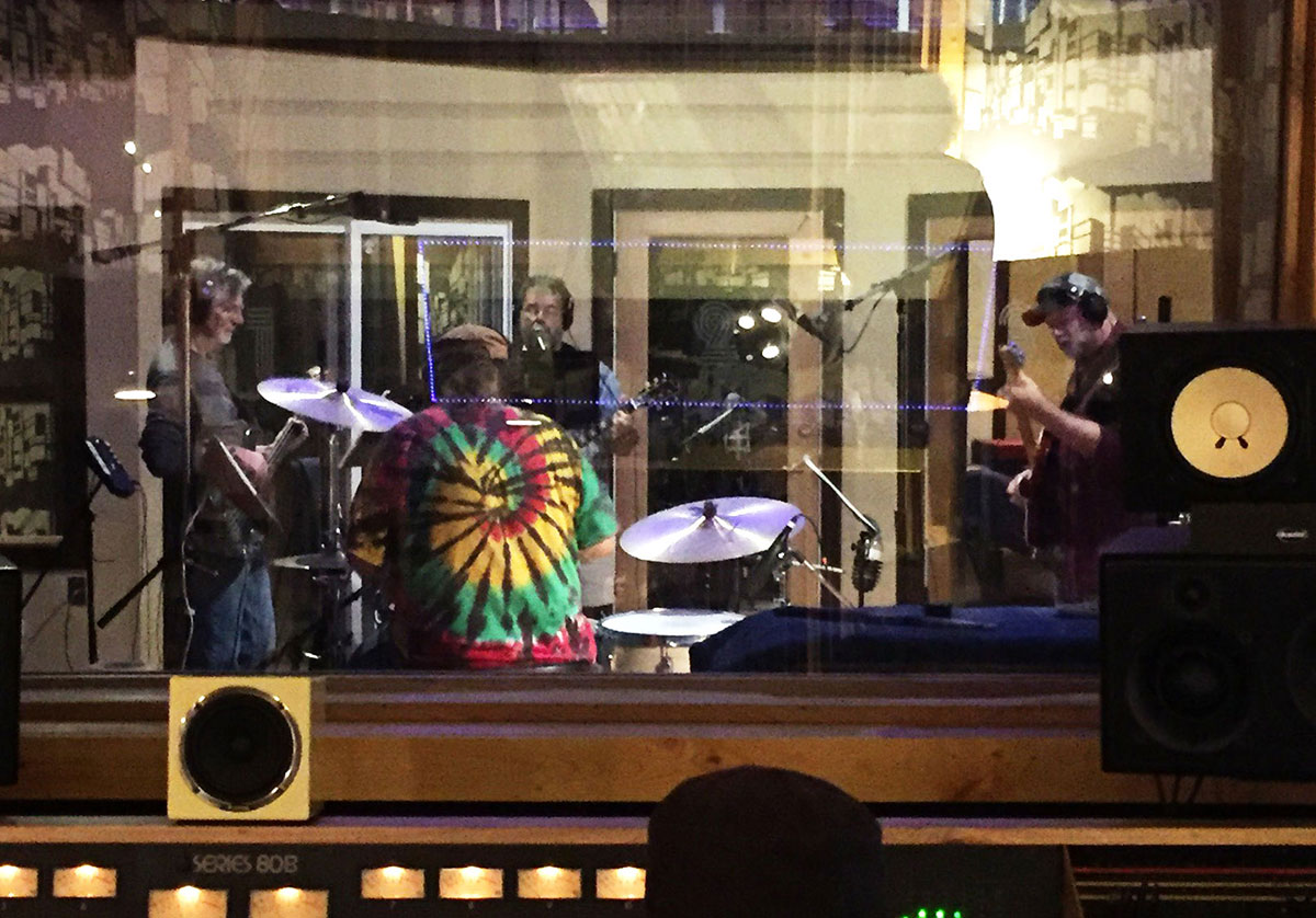 Catch & Release recording in the studio
